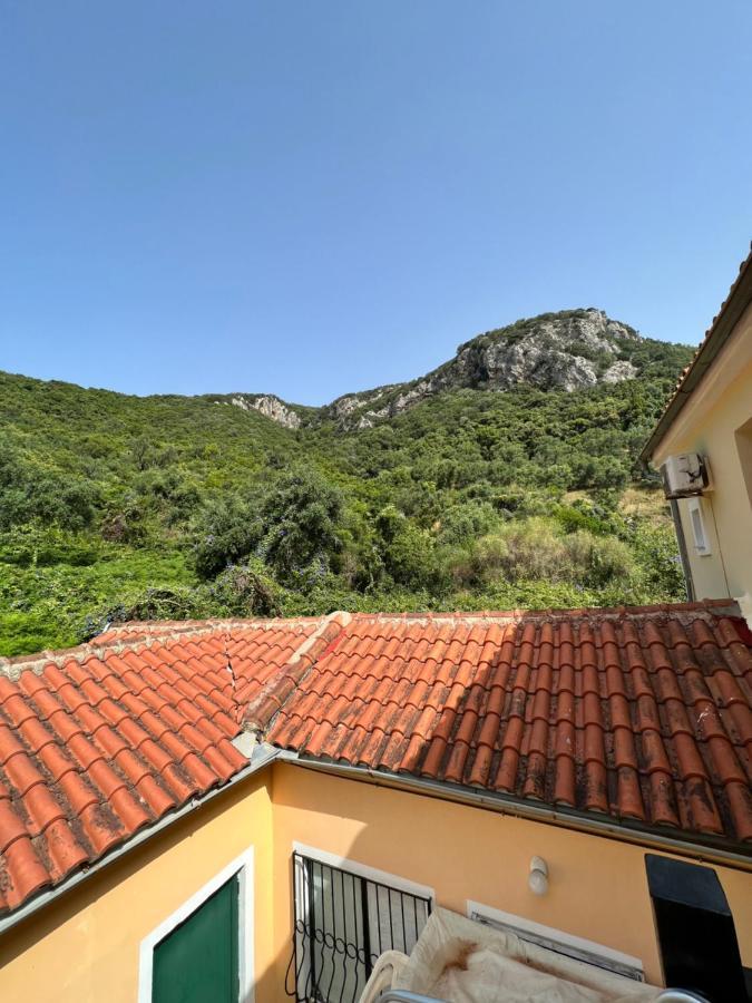 Lithino Apartments - 5Min From The Beach Agios Ioannis Peristerion Exterior foto