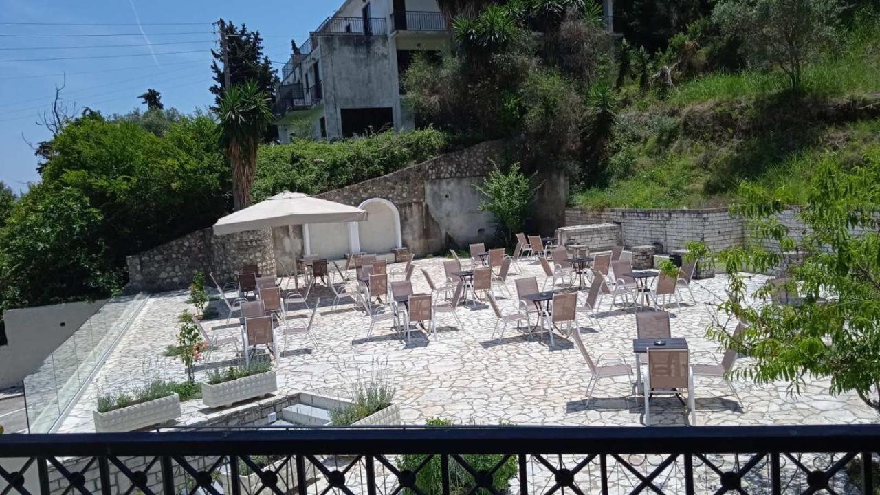Lithino Apartments - 5Min From The Beach Agios Ioannis Peristerion Exterior foto
